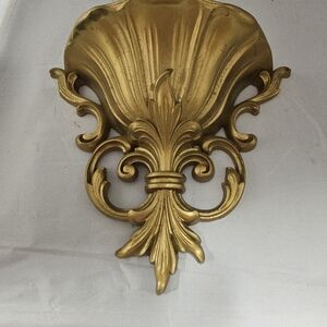 Vintage 1962 HOMCO Gold Wall Pocket Planter Dart 4446 Hollywood Regency